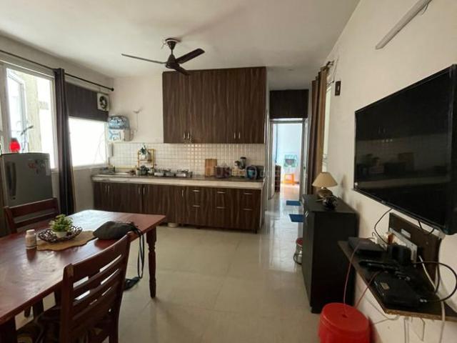 2 BHK Apartment in Sector 69 for rent Gurgaon. The reference number is 20514452