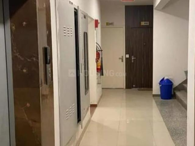 2 BHK Apartment in Sector 69 for resale Gurgaon. The reference number is 20081744