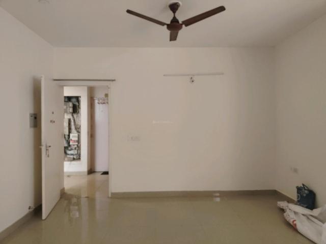 2 BHK Apartment in Sector 69 for resale Gurgaon. The reference number is 19582176