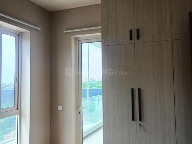2 BHK Apartment in Sector 60 for rent Gurgaon. The reference number is 19418659