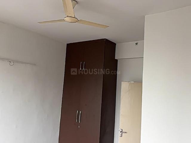 2 BHK Apartment in Sector 61 for rent Gurgaon. The reference number is 19949432