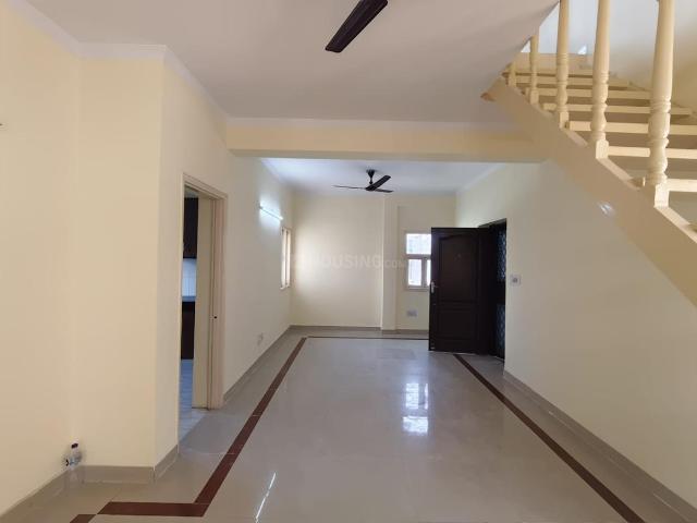 2 BHK Apartment in Sector 61 for rent Gurgaon. The reference number is 20026244