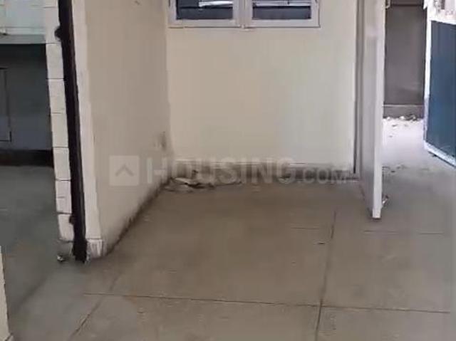 2 BHK Apartment in Sector 62 for rent Noida. The reference number is 19563486