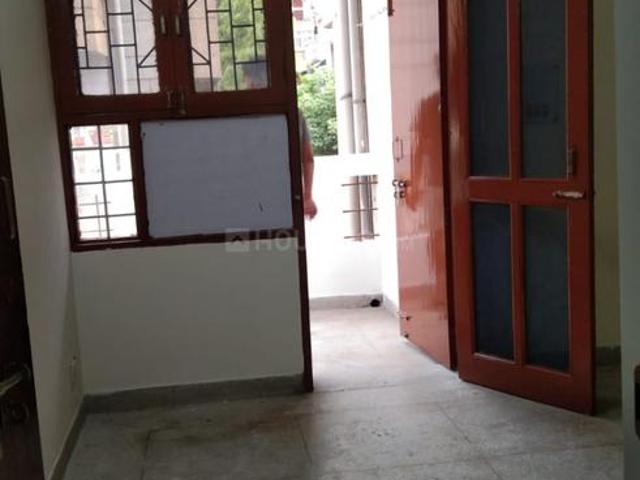 2 BHK Apartment in Sector 62 for rent Noida. The reference number is 20509567