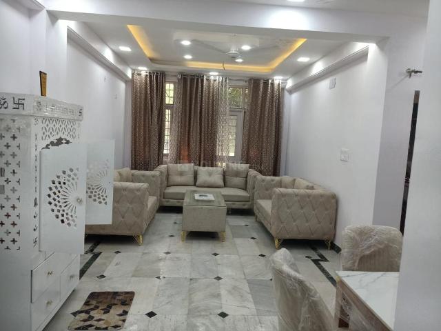 2 BHK Apartment in Sector 62 for rent Noida. The reference number is 20584326