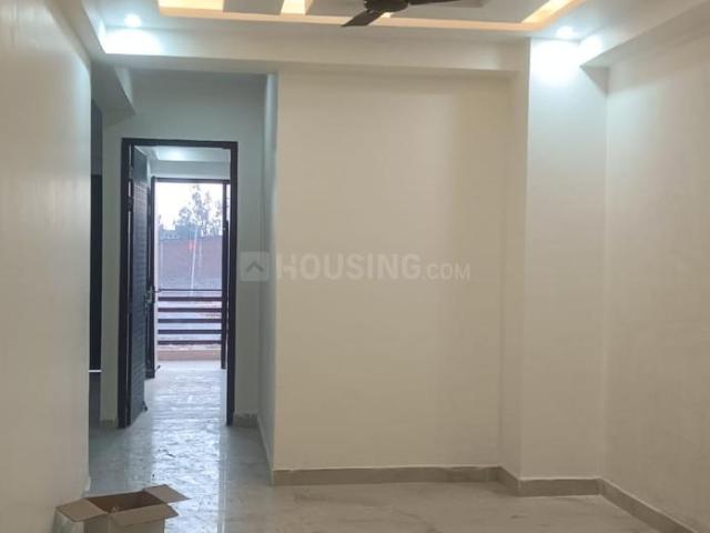 2 BHK Apartment in Sector 62 for resale Noida. The reference number is 14929424