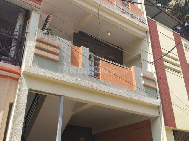 2 BHK Apartment in Sector 62 for resale Noida. The reference number is 16235031