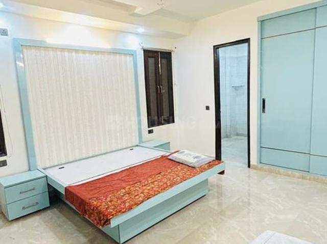 2 BHK Apartment in Sector 62 for resale Noida. The reference number is 20540914
