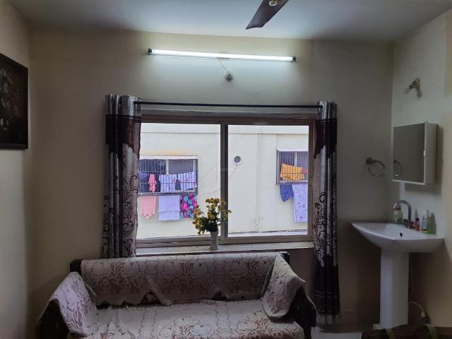2 BHK Apartment in Sector 62 for resale Noida. The reference number is 9348188