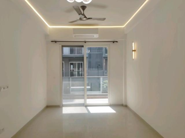 2 BHK Apartment in Sector 63 for rent Gurgaon. The reference number is 19601475