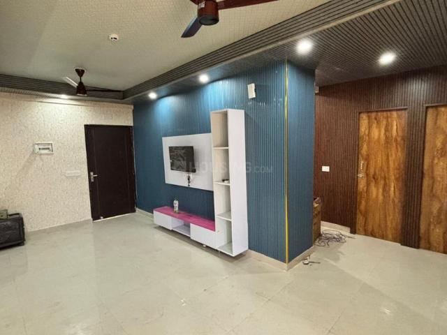 2 BHK Apartment in Sector 63 for rent Gurgaon. The reference number is 19795139