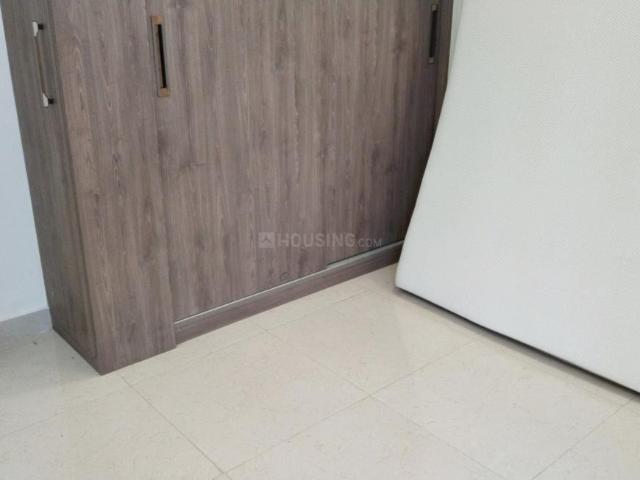 2 BHK Apartment in Sector 63 for rent Gurgaon. The reference number is 19136973