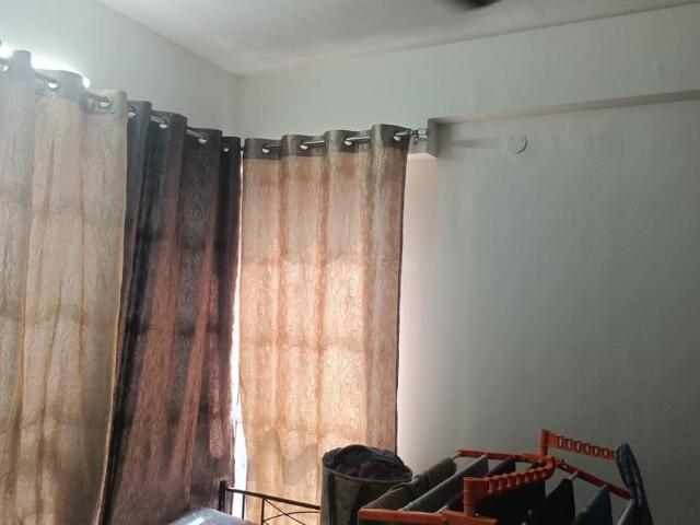 2 BHK Apartment in Sector 63 for rent Gurgaon. The reference number is 20409176