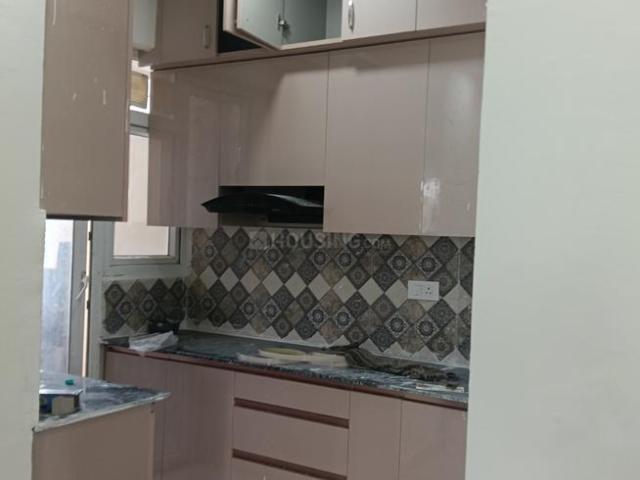2 BHK Apartment in Sector 63 for rent Gurgaon. The reference number is 20418420