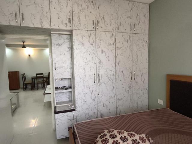 2 BHK Apartment in Sector 63 for rent Gurgaon. The reference number is 20436237