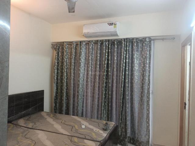 2 BHK Apartment in Sector 63 for rent Gurgaon. The reference number is 20630543