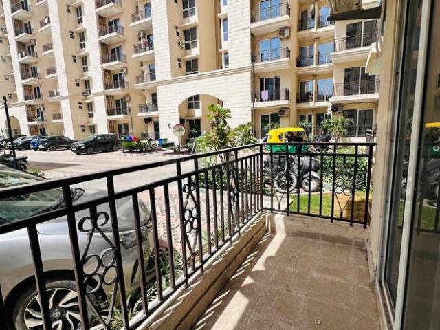 2 BHK Apartment in Sector 63 for rent Gurgaon. The reference number is 20091105