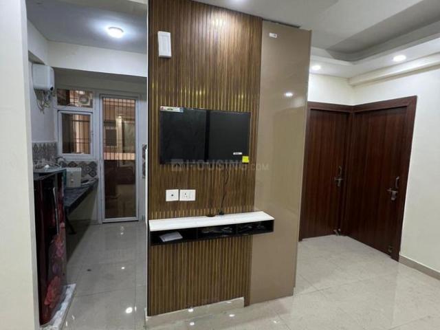 2 BHK Apartment in Sector 63 for rent Gurgaon. The reference number is 20264915