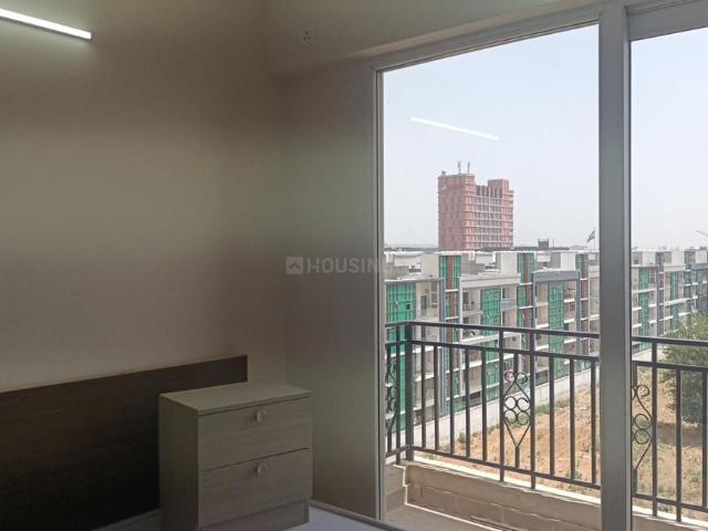 2 BHK Apartment in Sector 63 for rent Gurgaon. The reference number is 20284036