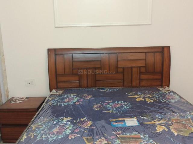 2 BHK Apartment in Sector 63 for rent Gurgaon. The reference number is 20360198
