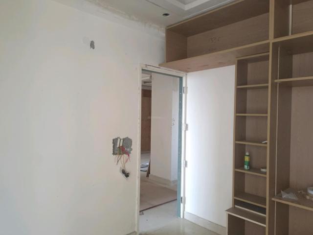 2 BHK Apartment in Sector 63 for rent Gurgaon. The reference number is 20381019