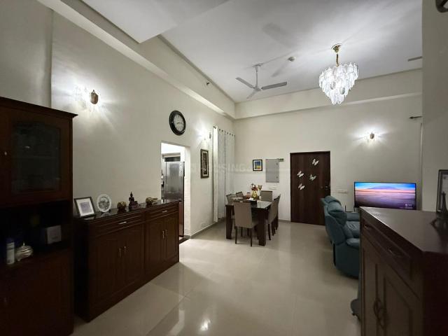2 BHK Apartment in Sector 6 Dwarka for rent New Delhi. The reference number is 20449628