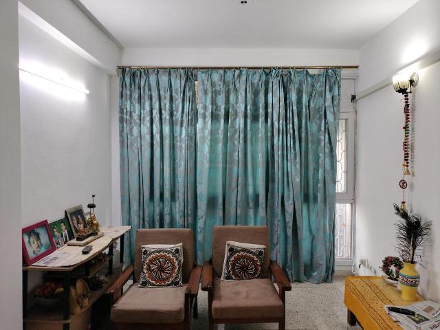 2 BHK Apartment in Sector 6 Dwarka for resale New Delhi. The reference number is 13193837