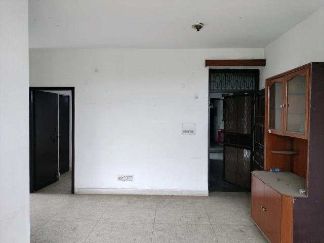 2 BHK Apartment in Sector 6 Dwarka for resale New Delhi. The reference number is 20658182