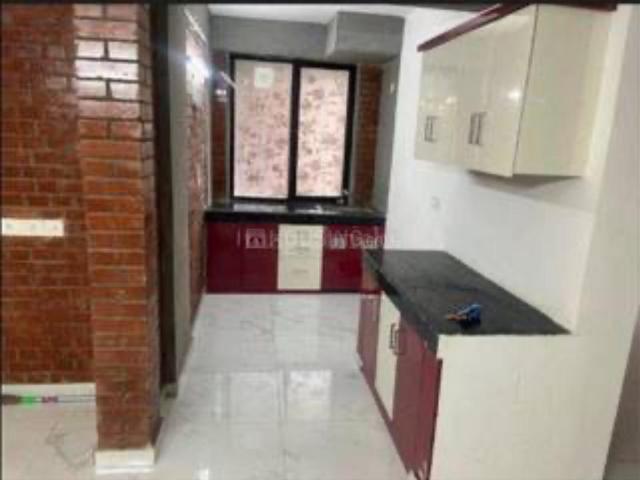 2 BHK Apartment in Sector 6 for rent Gurgaon. The reference number is 19864511