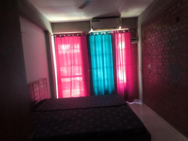 2 BHK Apartment in Sector 6 for rent Sohna. The reference number is 18502268
