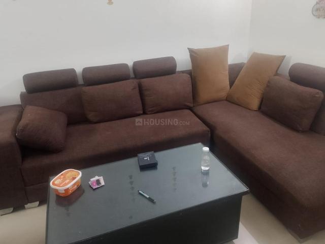 2 BHK Apartment in Sector 74 for rent Noida. The reference number is 20613482