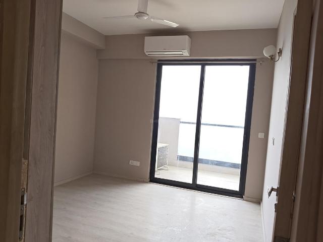2 BHK Apartment in Sector 74 for rent Gurgaon. The reference number is 19387505