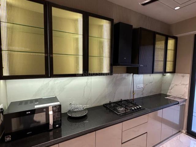 2 BHK Apartment in Sector 74 for rent Gurgaon. The reference number is 20410336