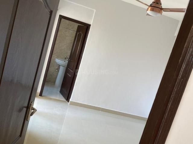 2 BHK Apartment in Sector 74 for resale Noida. The reference number is 17898540