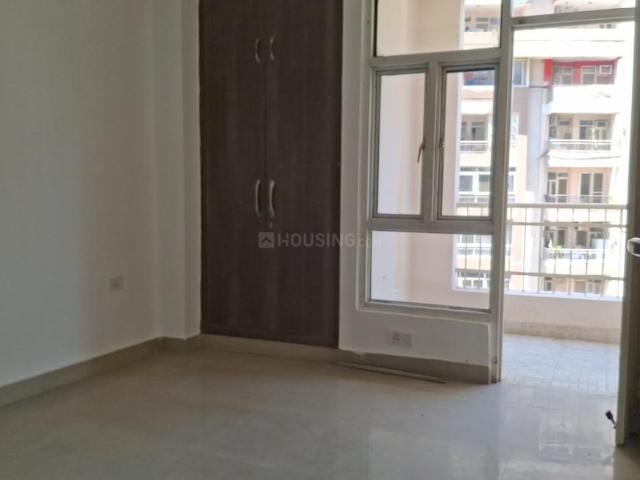 2 BHK Apartment in Sector 74 for resale Noida. The reference number is 18919818