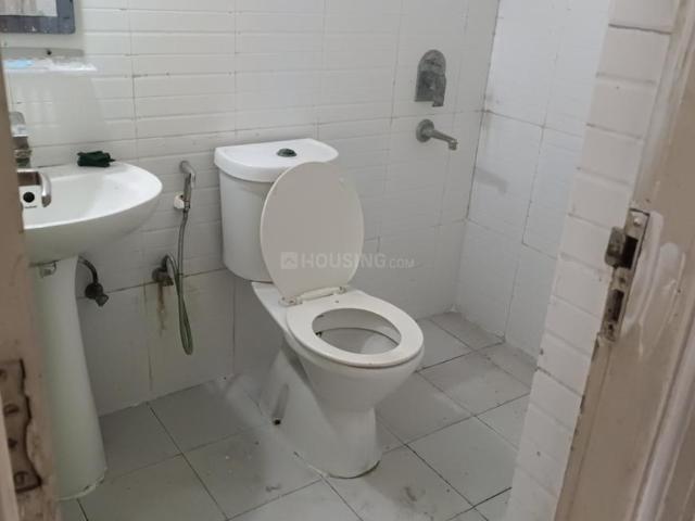 2 BHK Apartment in Sector 74 for resale Noida. The reference number is 19474483