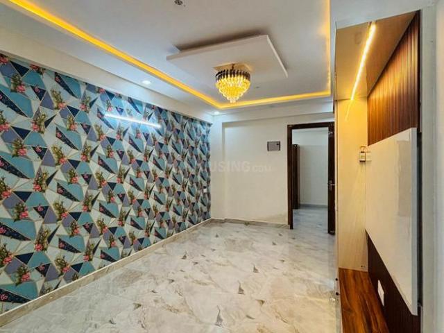 2 BHK Apartment in Sector 74 for resale Noida. The reference number is 19718185