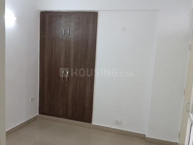 2 BHK Apartment in Sector 74 for resale Noida. The reference number is 19720672