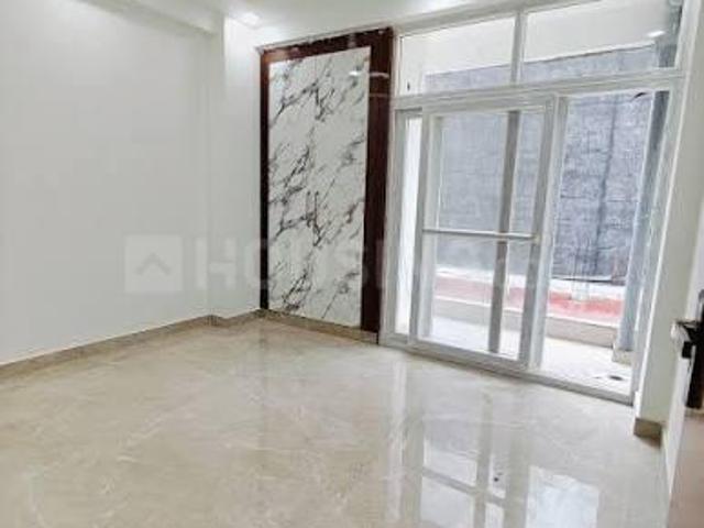 2 BHK Apartment in Sector 74 for resale Noida. The reference number is 19738824