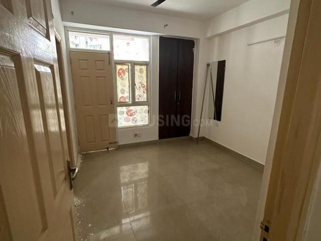 2 BHK Apartment in Sector 74 for resale Noida. The reference number is 20671556