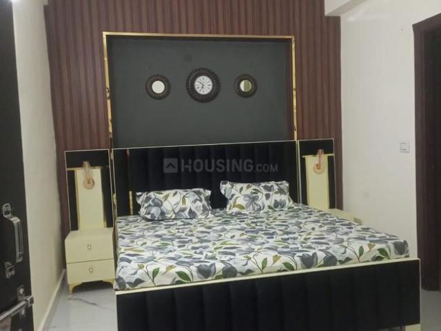 2 BHK Apartment in Sector 74 for resale Noida. The reference number is 20783114