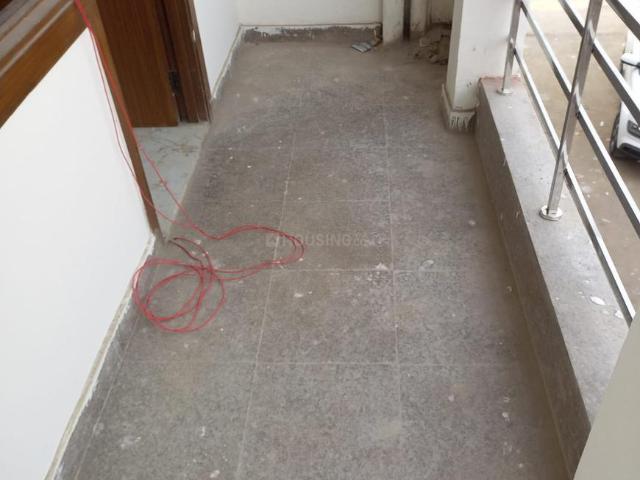 2 BHK Apartment in Sector 74 for resale Noida. The reference number is 20054628