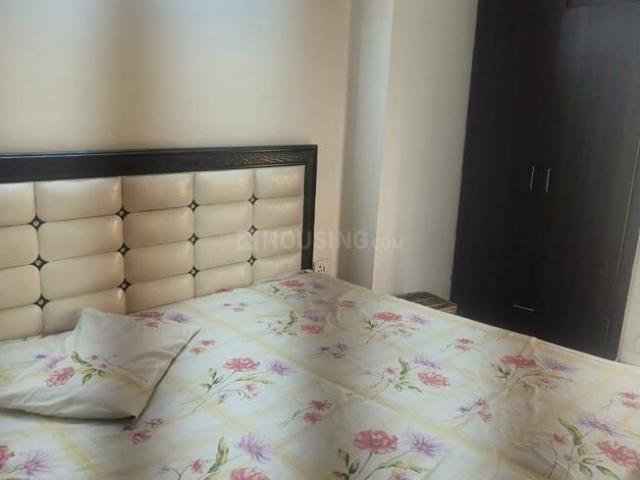 2 BHK Apartment in Sector 75 for rent Noida. The reference number is 20452904