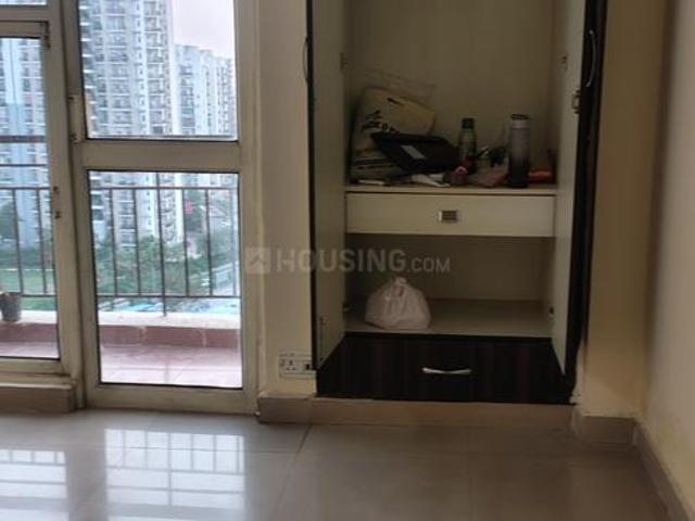 2 BHK Apartment in Sector 75 for rent Noida. The reference number is 20472448