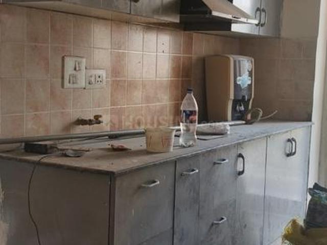 2 BHK Apartment in Sector 75 for rent Noida. The reference number is 20608607