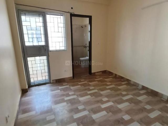 2 BHK Apartment in Sector 75 for resale Faridabad. The reference number is 20637200