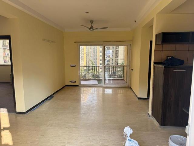 2 BHK Apartment in Sector 75 for resale Noida. The reference number is 17930443