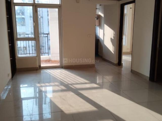 2 BHK Apartment in Sector 75 for resale Noida. The reference number is 20048394