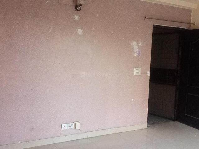 2 BHK Apartment in Sector 75 for resale Noida. The reference number is 20153484