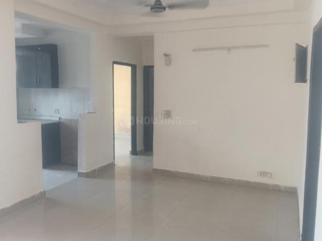 2 BHK Apartment in Sector 76 for rent Noida. The reference number is 15300711